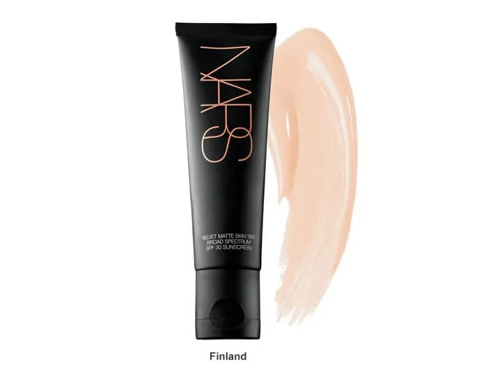 Nars - Velvet Matte Skin Tint SPF 30 PA+++